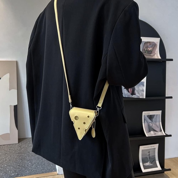 Yellow Cheese-Shaped Crossbody Bag - Picture 4 of 7